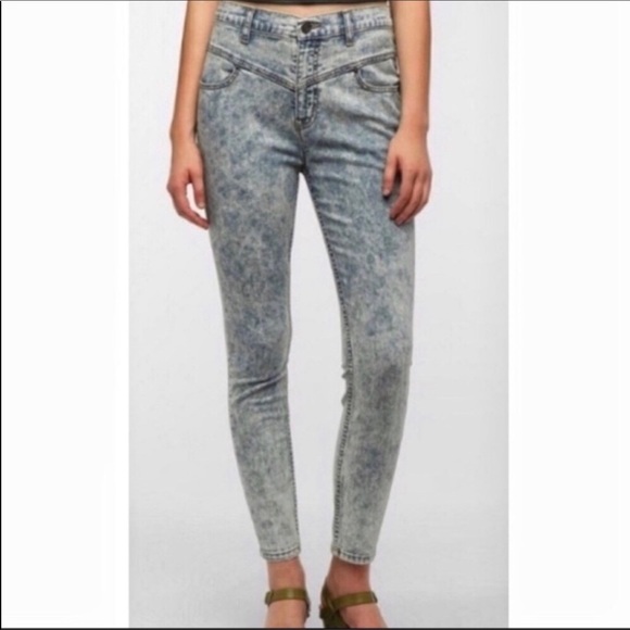 Urban Outfitters Denim - UO-BDG High Rise Seam Jean In Acid Wash Skinny